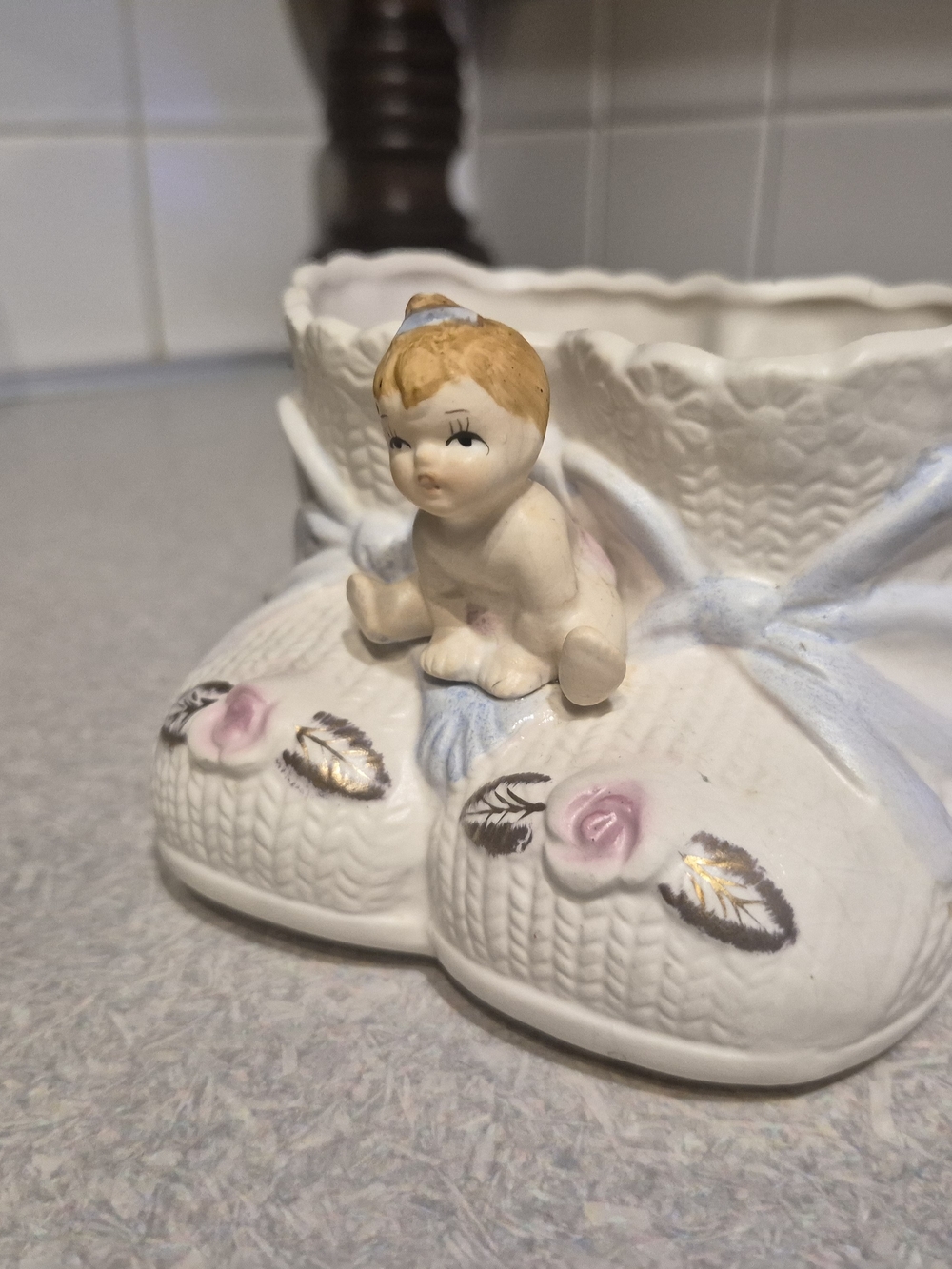 Ceramic Baby Boot Planter with Figurine - White, Pink, Blue - Picture 2 of 6